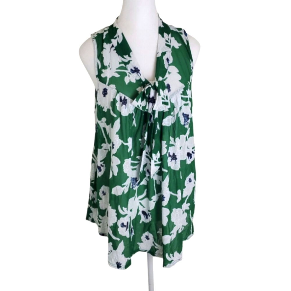 Ember Womens Size Large Blouse White And Green. Floral Sleeveless V-Neck
